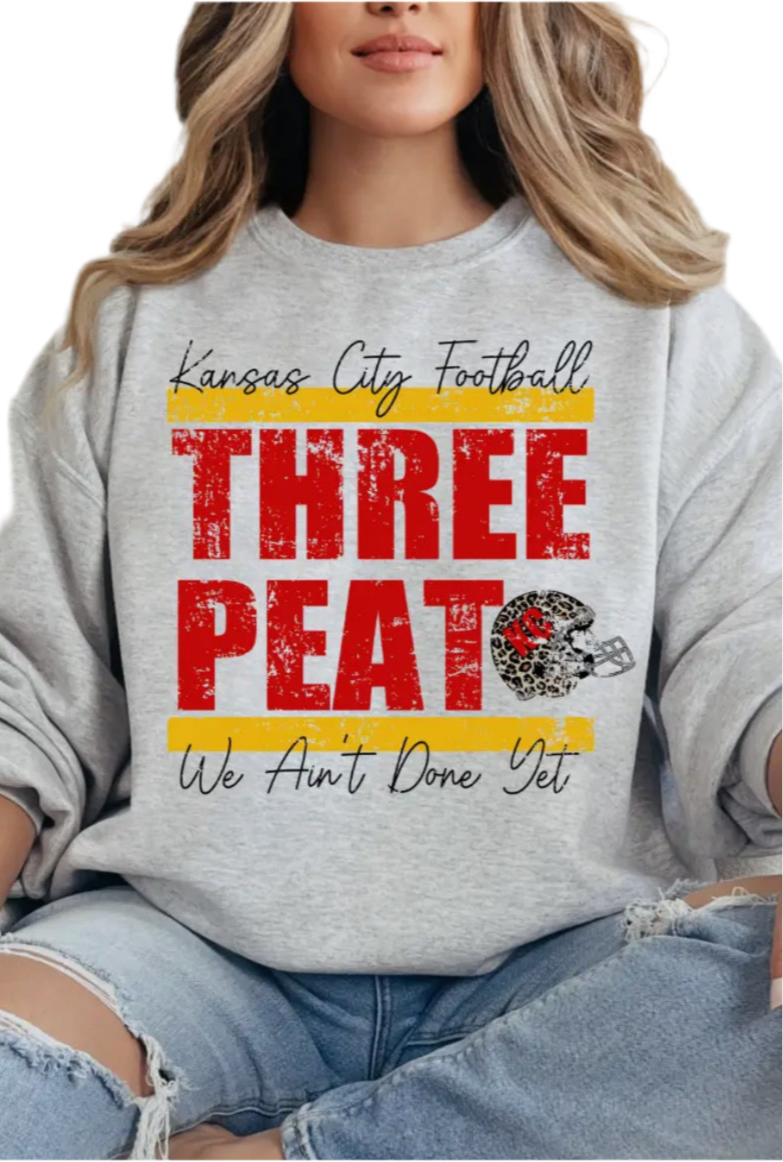 Chiefs-Three-peat  White sweatshirt