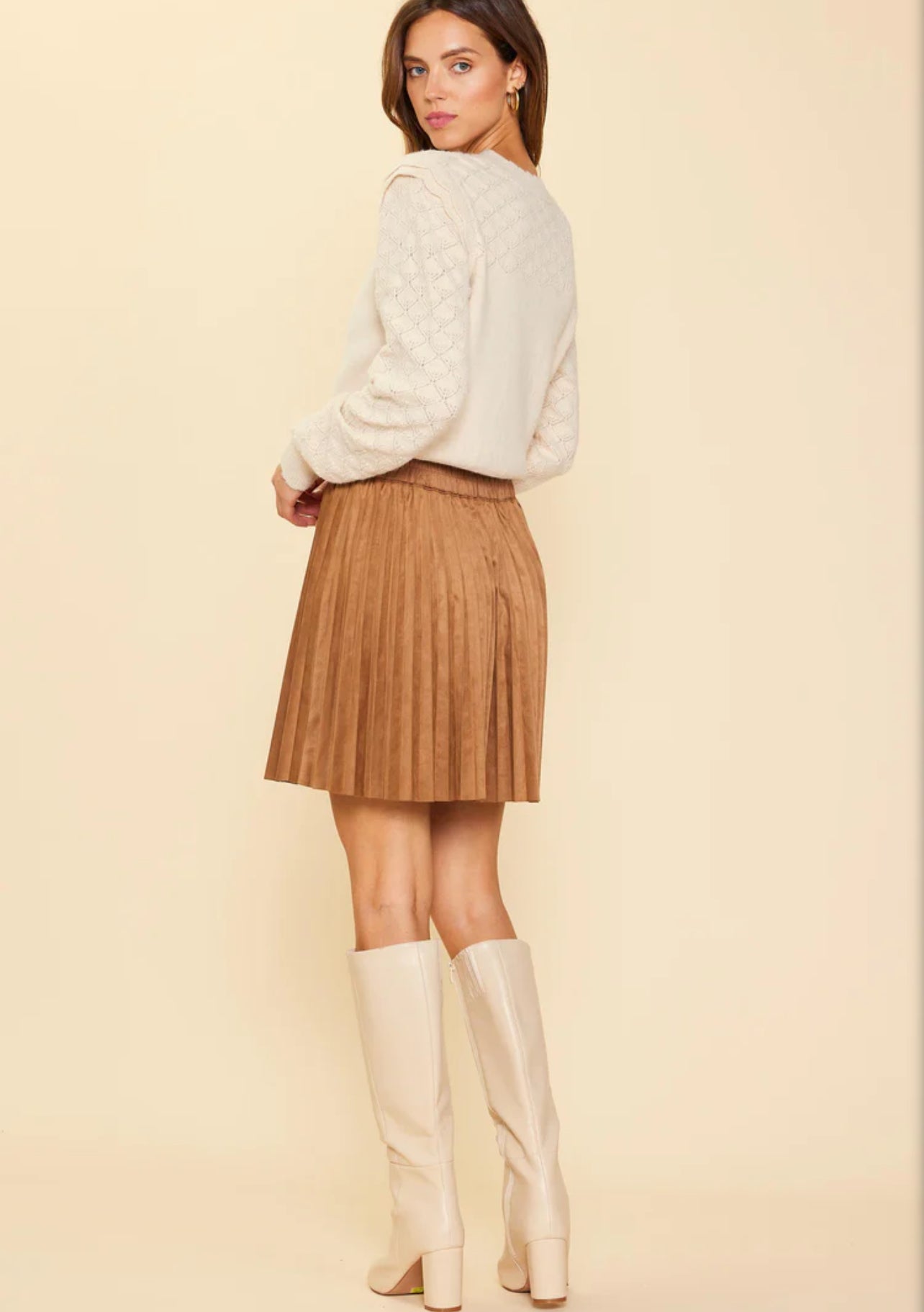 FAUX SUEDE PLEATED SKIRT