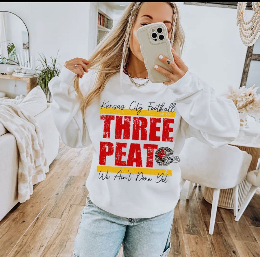 Chiefs-Three-peat  White sweatshirt