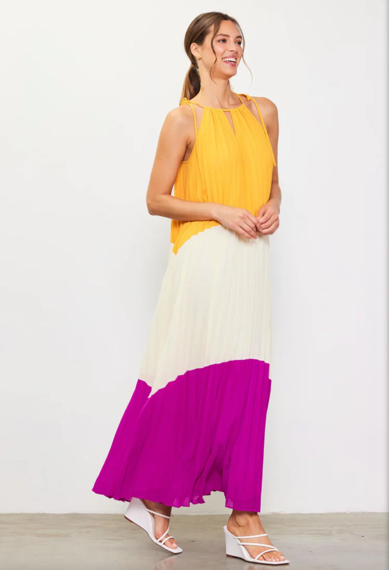 Color block Pleated Maxi Dress