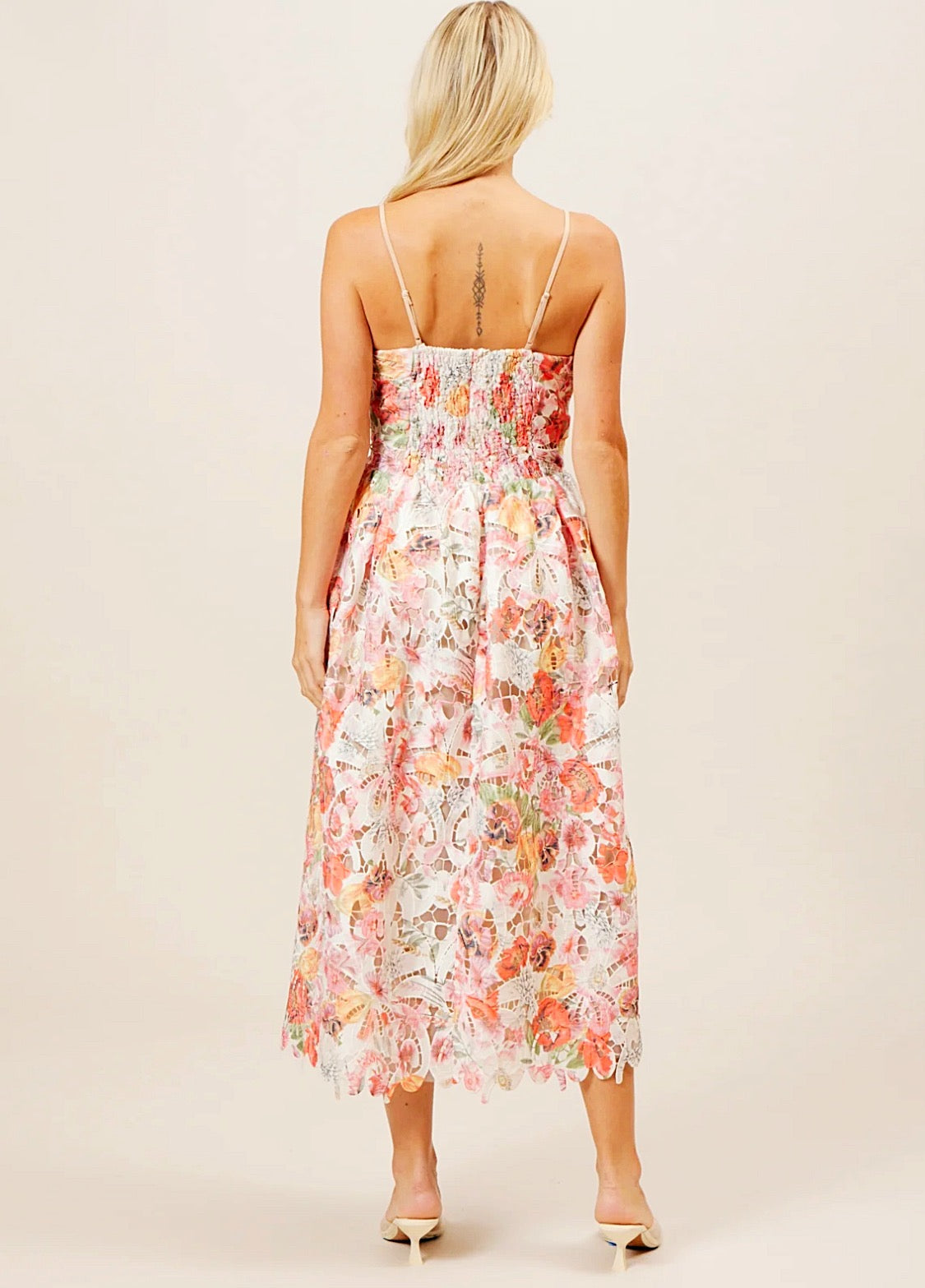 Floral eyelets Midi dress